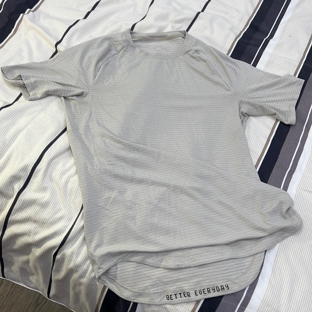 Lululemon drysense short sleeve shirt size small men